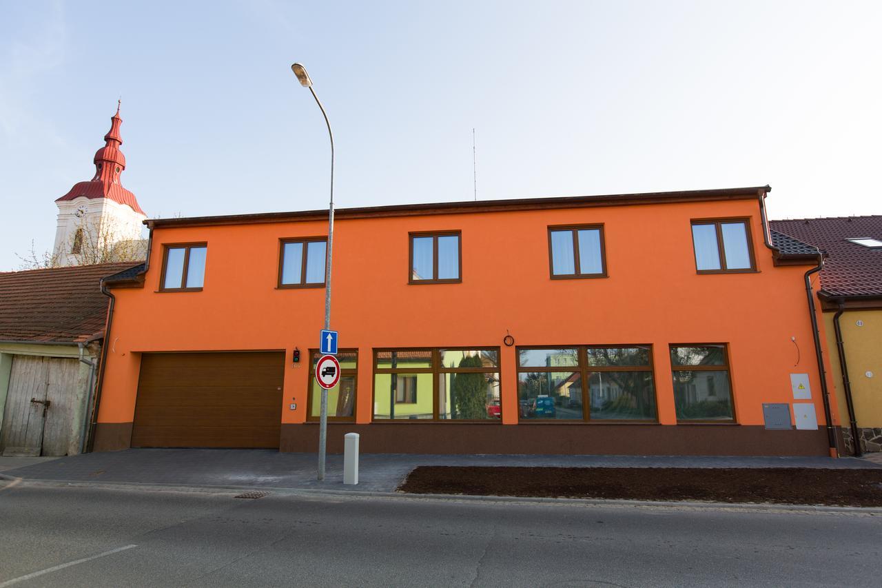 Hotel U Kostela Modřice 外观 照片